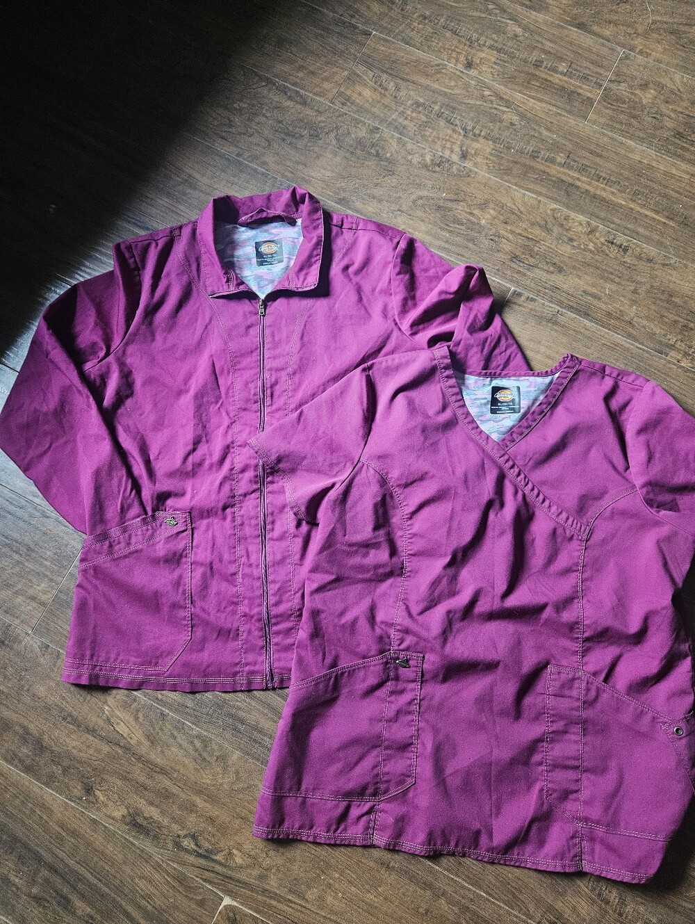 Womens Dickies Scrub Top & Jacket Sz XL Wine Color.   #E